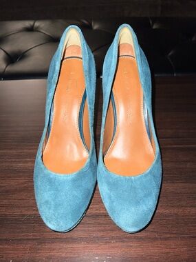 Banana Republic Teal Suede Women’s Heels